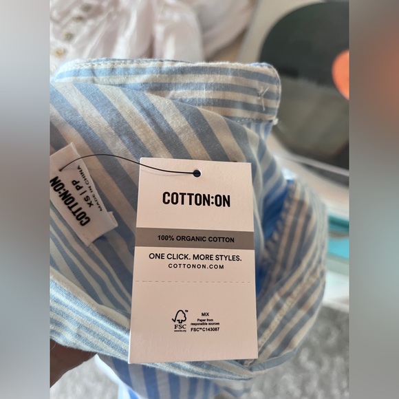 NWT button up Cotton On - Picture 4 of 4